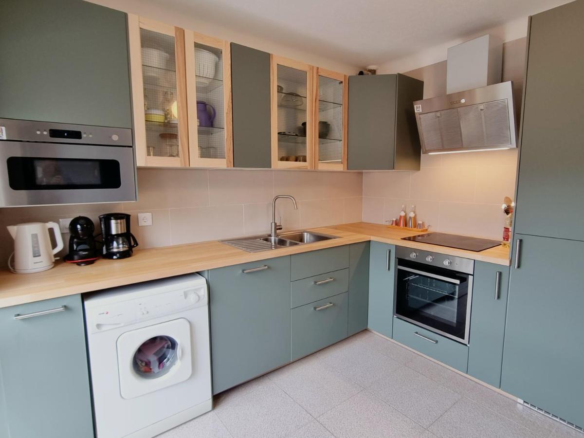 Casa Mar E Sol, New Apartment Near The Beach With Balcony سيسيمبرا المظهر الخارجي الصورة